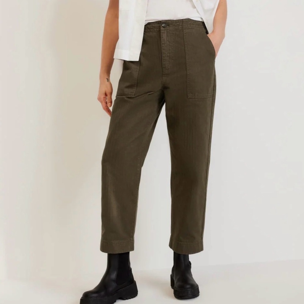 Everlane Organic Cotton Herringbone Pant in Beech